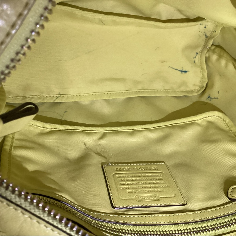 Coach New York Hampton Leather Tote Bag  K1221-19393 - Picture 11 of 11
